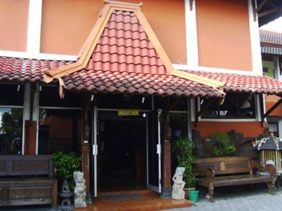 Hotel Ananda